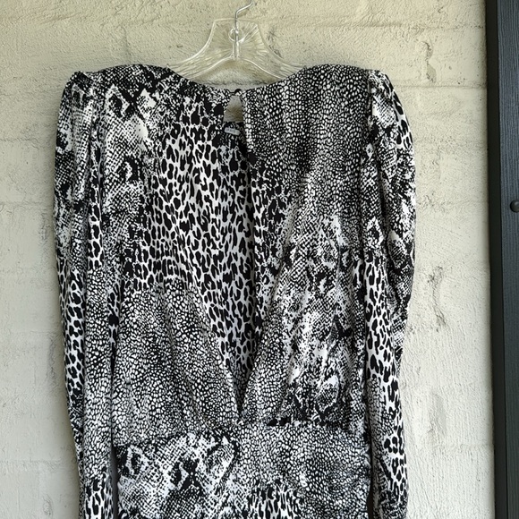 AFRM Bette Long Sleeve Mini Dress Black/White Animal Print Size Small - Picture 7 of 13